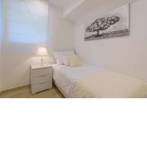 Single Room Split 15298a
