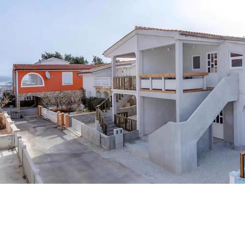 Sinisa Apartmani Vir