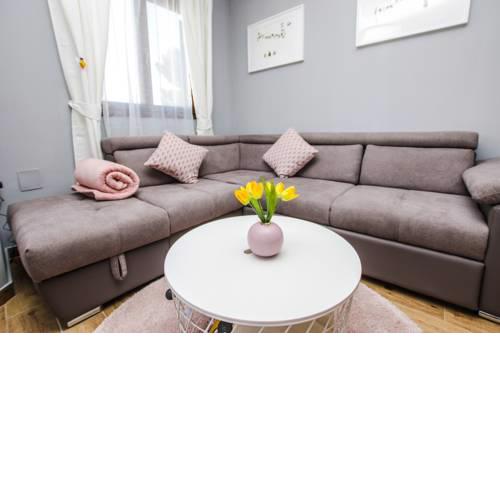 Sole & Mare Luxury New Apartment Porec