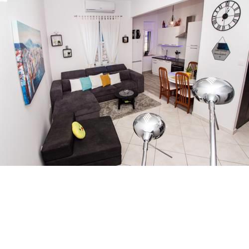 Spacious Apartment Center