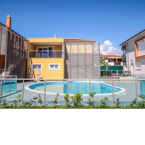 Splendid Apartment in Funtana with Swimming Pool