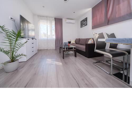 Split City Apartment