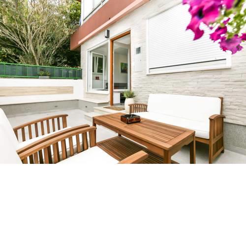 Split Retreat @ Town Center w/terrace
