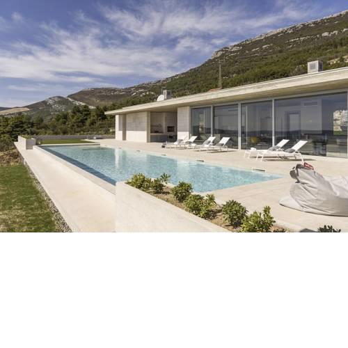 Stari Stafilic Villa Sleeps 12 with Pool Air Con and WiFi
