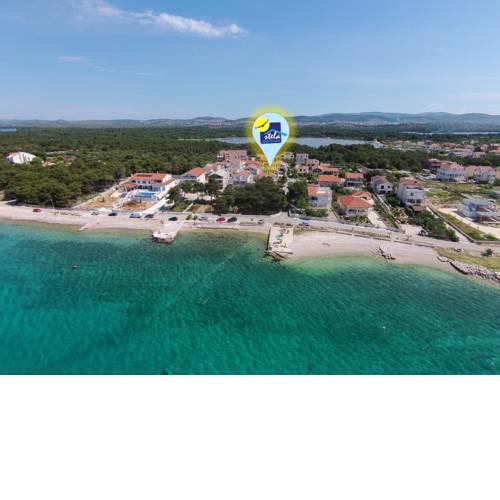 Stela Apartments