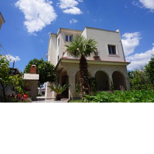 Stella Mare Apartments