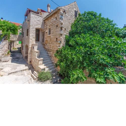 Stone house island Prvić