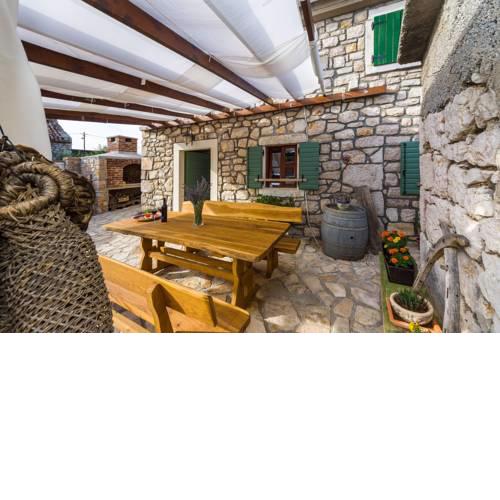 Stone House Knezevic