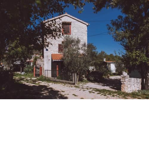 Stone house Nela