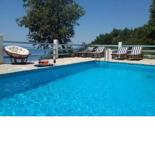 Stone house with swimming pool