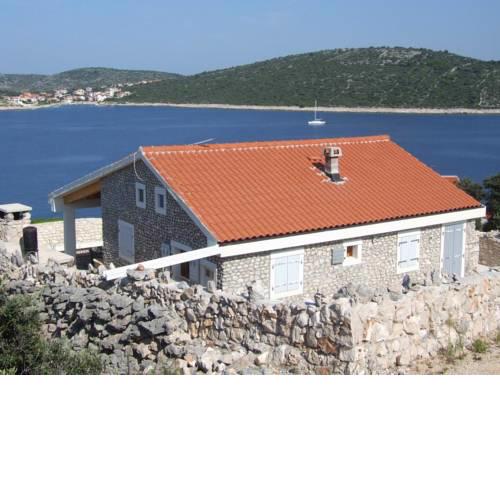 Stone houses Marina-SEVID