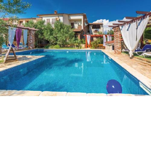 Stone Villa Amphora for 20 guests