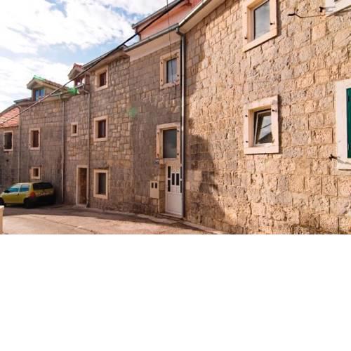 Stone Villa Rea