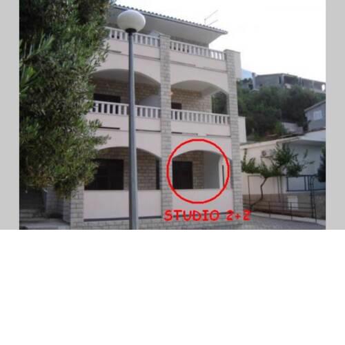 Studio 2+2 ground floor with terace