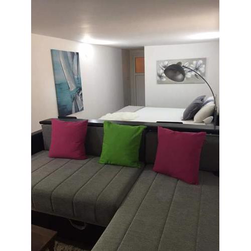 Studio apartman Andi