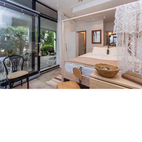 Studio Apartman Mija 2A ****