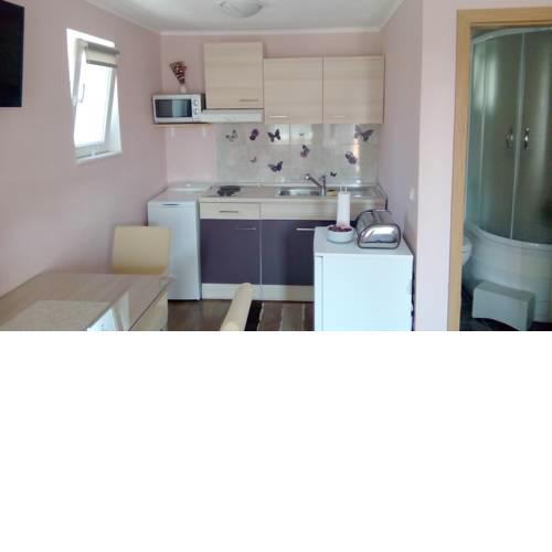 Studio apartman Nada