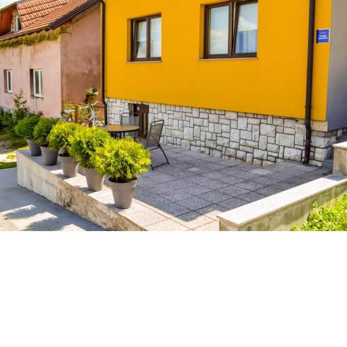 Studio Apartman Pavletic