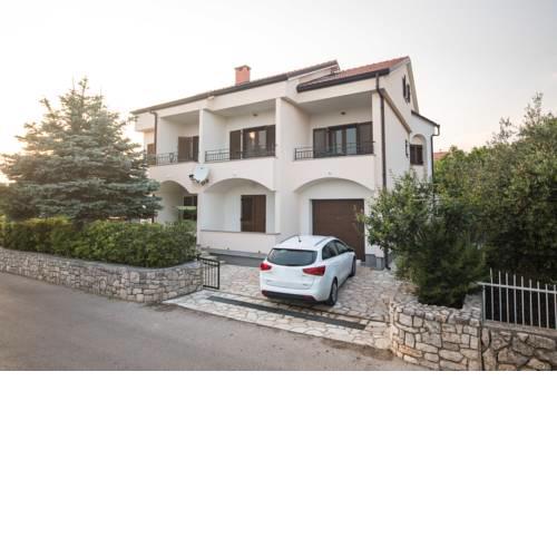 Studio apartment - close to beach, very beautiful