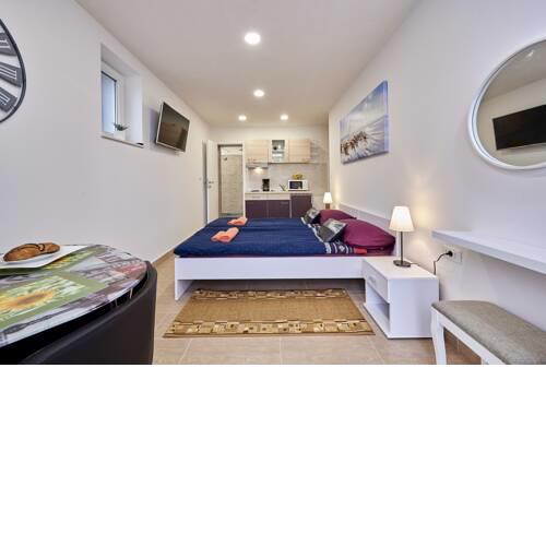 Studio apartment Bašćan