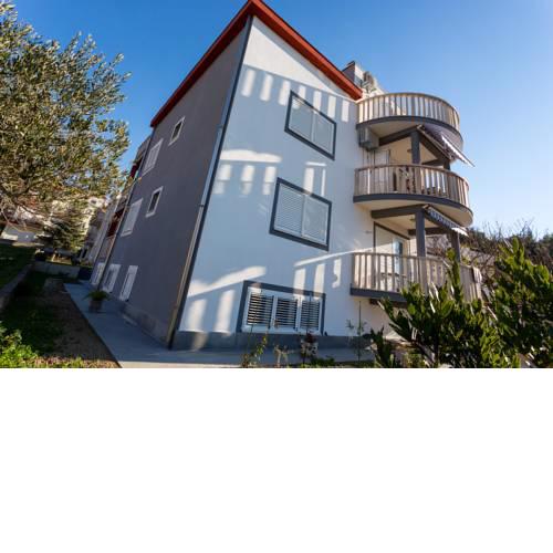 Studio Apartment Cerovsek