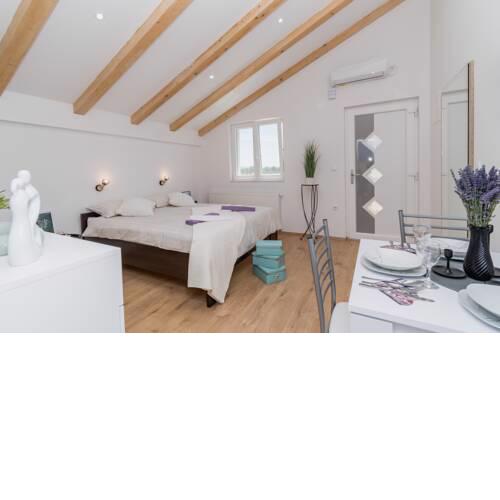 Studio Apartment Harmony NP Krka