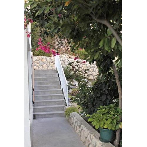 Studio Apartment in Hvar Town with Sea View, Terrace, Air Conditioning, Wi-Fi (3615-4)