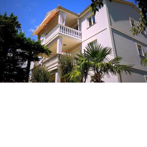 Studio apartment in Icici with Air condition, WIFI (4674-2)