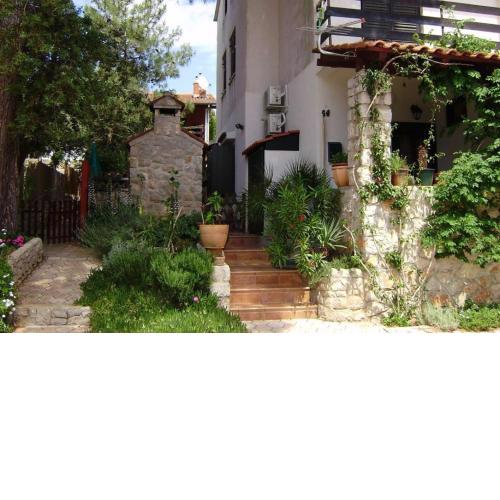 Studio apartment in Mali Losinj with terrace, air conditioning, WiFi, washing machine 4913-2
