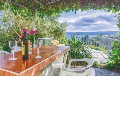 Studio Apartment in Mimice