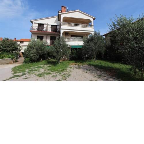 Studio Apartment Malinska near Sea