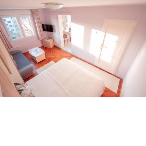 Studio Apartment Matan in Pula