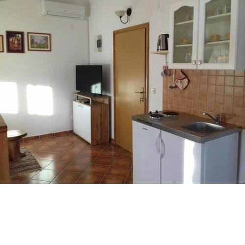 Studio Apartment Nikolina