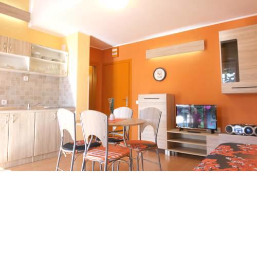 Studio apartment Orange & Sunny