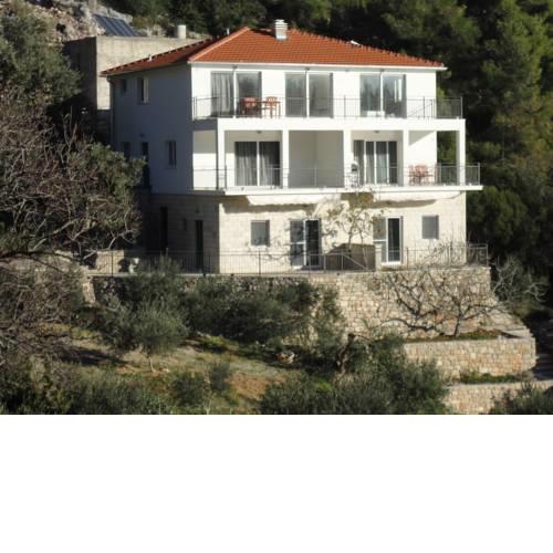 Modern Studio Apartment Gdinj Hvar in Split, Croatia with Seaview