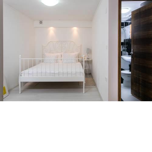 Studio Apartment Stone Heart