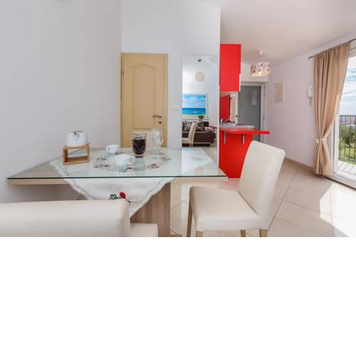 Studio apartment with sea wiev