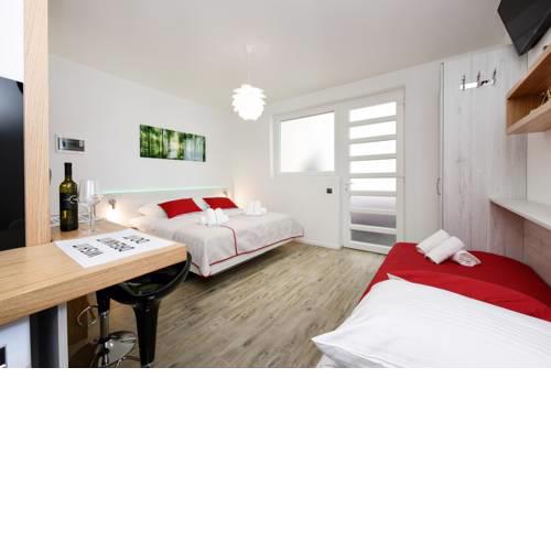Studio Apartments 3M