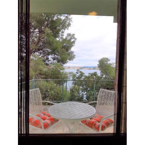 Seaview Studio near the Beach & City center, FREE bikes, no parking