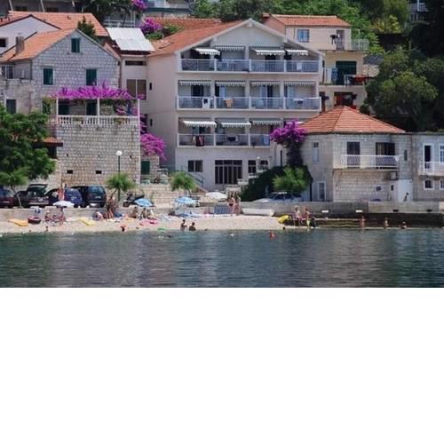 Studio Brist 15714f