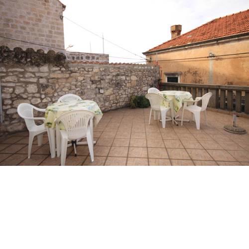 Studio Cavtat 8610a