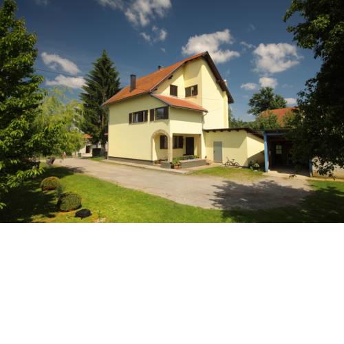 Studio Ivona