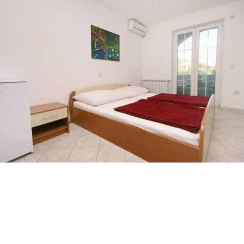 Studio Jakisnica 6584a