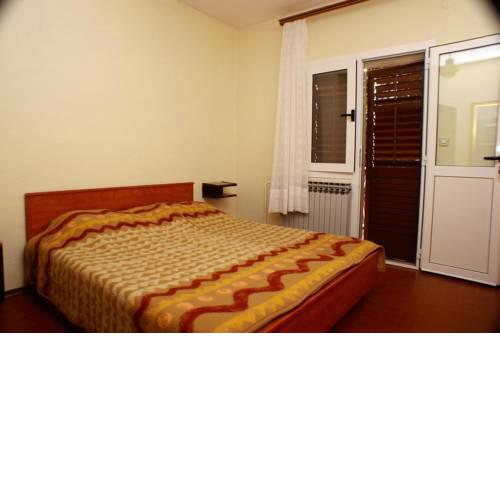 Studio Jelsa 2062c