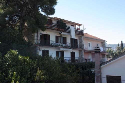 Studio Jelsa 5728a