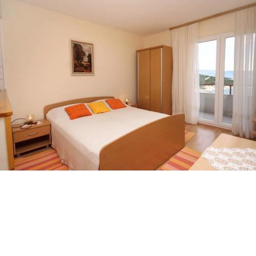Studio Jelsa 8798a
