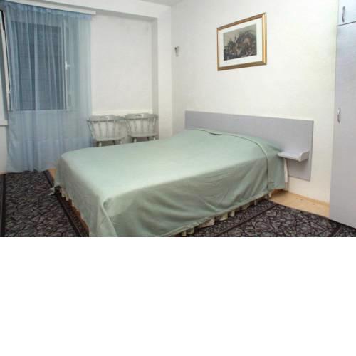 Studio Komiza 2429b