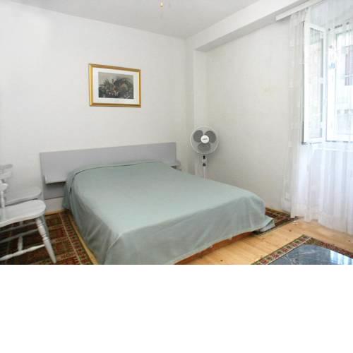 Studio Komiza 2429c