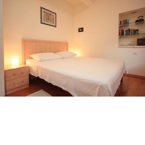 Studio Komiza 3035a