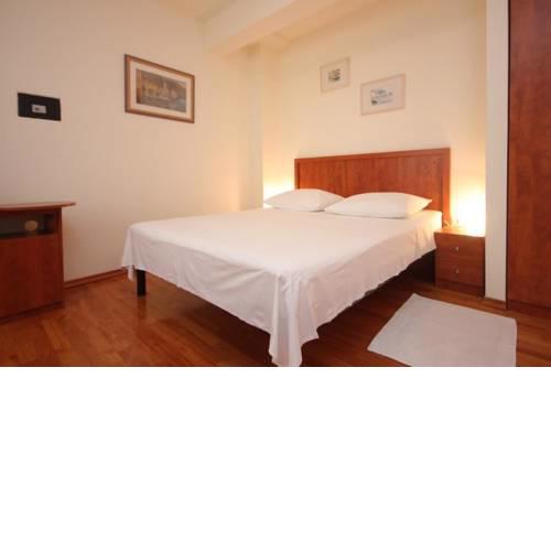 Studio Komiza 3035d